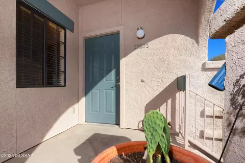 101 S Players Club Dr W #17202, Tucson, AZ 85745