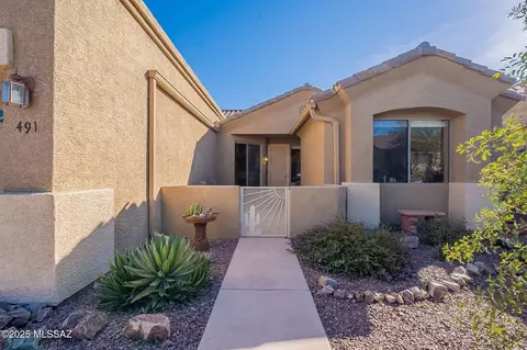 491 W Moorwood St, Green Valley, AZ 85614