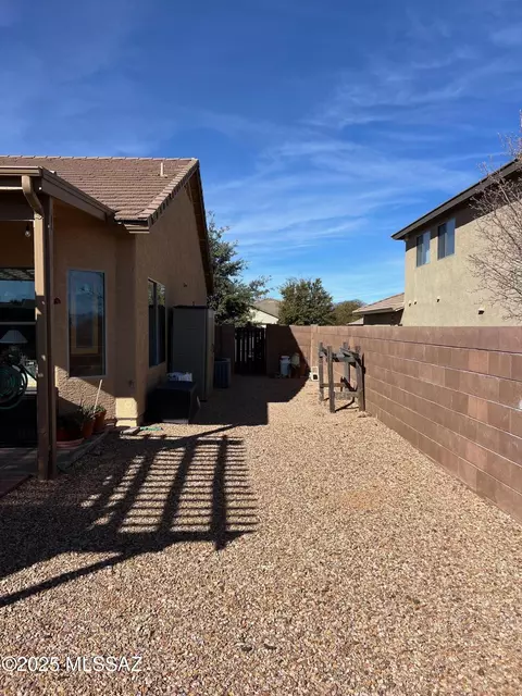 Exterior - 2028 W Cave Cotton Loop, Benson, AZ 85602 photo 8 of 9