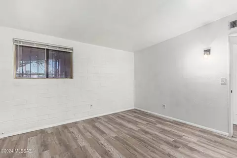 1032 E 30th St, Tucson, AZ 85713 photo 15