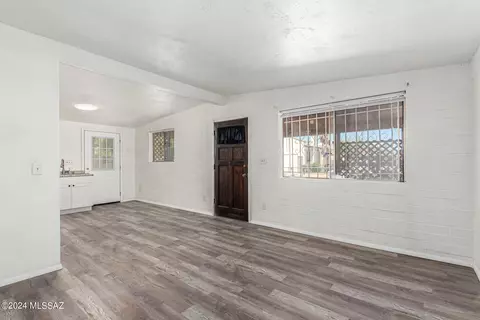 1032 E 30th St, Tucson, AZ 85713 photo 8