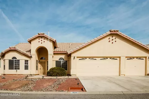 1524 W Sunridge Dr, Tucson, AZ 85704