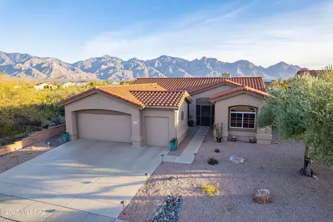 1204 E Royal Oak Rd, Oro Valley, AZ 85755