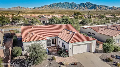 4803 S Tropicana Dr, Green Valley, AZ 85614
