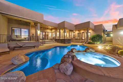 5261 N Corte Casa Del Sol, Tucson, AZ 85718