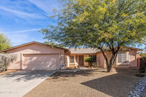 7711 S Solomon Ave, Tucson, AZ 85747