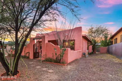 932 S 7th Ave, Tucson, AZ 85701