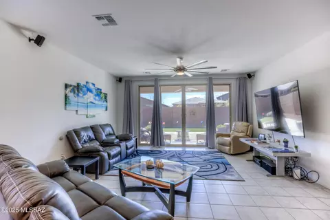 Living - 11976 Ryscott Cir, Vail, AZ 85641 photo 1 of 1