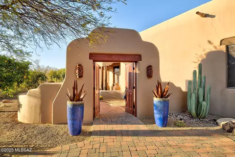 4399 N Via Bellas Catalinas, Tucson, AZ 85718