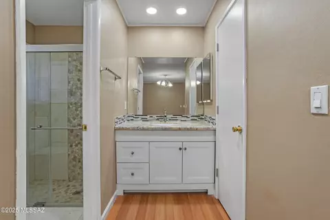 Bath - 8930 E Arbor St, Tucson, AZ 85730 photo 1 of 3