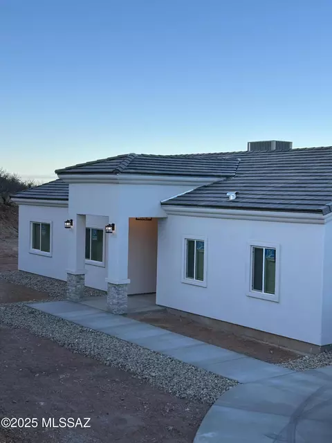458 Calle Cipres, Rio Rico, AZ 85648