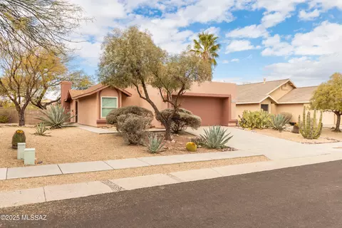 1641 N Clifton St, Tucson, AZ 85745