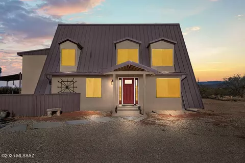 13383 E Whitehorse Trl, Vail, AZ 85641