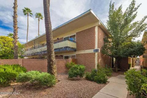 3940 E Timrod St UNIT 169, Tucson, AZ 85711