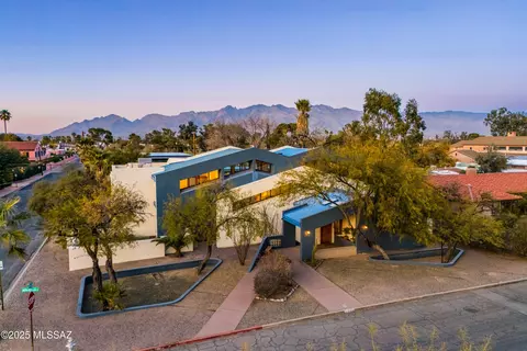 2303 E Adams St, Tucson, AZ 85719