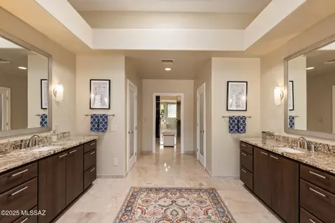 Entry Way - 7241 E Desert Moon Loop, Tucson, AZ 85750 photo 6 of 7