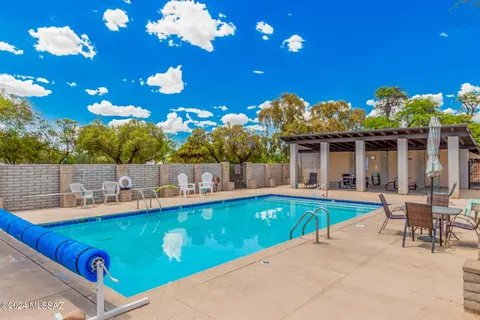 Exterior - 6 E Madrid Dr, Tucson, AZ 85704 photo 6 of 6