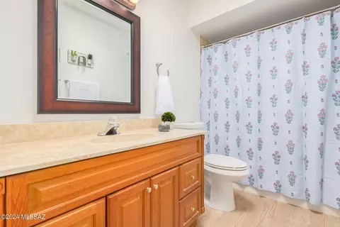 Bath - 6 E Madrid Dr, Tucson, AZ 85704 photo 2 of 2