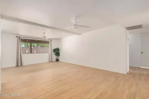 Living - 6 E Madrid Dr, Tucson, AZ 85704 photo 3 of 6
