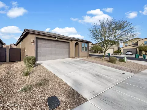 2984 W Crescent View Ln, Tucson, AZ 85742