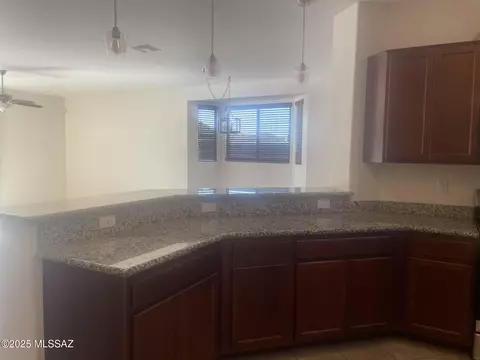 Kitchen - 8905 E Wright School Loop, Tucson, AZ 85715 photo 3 of 8