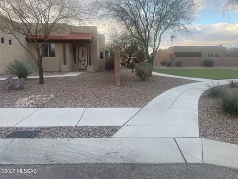 Exterior - 8905 E Wright School Loop, Tucson, AZ 85715 photo 2 of 7