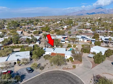 View/Area - 7721 E Cloud Rd, Tucson, AZ 85750 photo 3 of 5