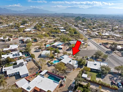 View/Area - 7721 E Cloud Rd, Tucson, AZ 85750 photo 4 of 5
