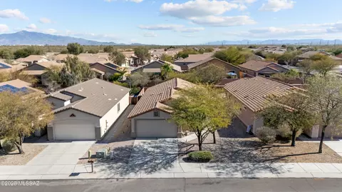 View/Area - 7715 E Fair Meadows Loop, Tucson, AZ 85756 photo 2 of 4