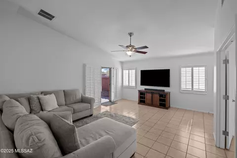 Living - 7715 E Fair Meadows Loop, Tucson, AZ 85756 photo 1 of 1