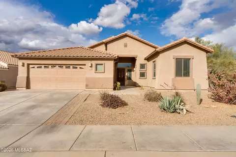 11042 W Caracara Dr, Marana, AZ 85653
