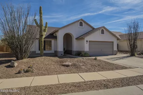 1500 N Desert Mallow Dr, Tucson, AZ 85715