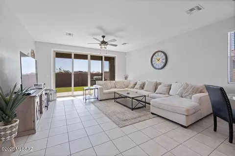 11940 Ryscott Cir, Vail, AZ 85641 photo 10