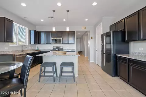 11940 Ryscott Cir, Vail, AZ 85641 photo 5