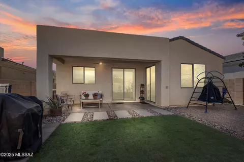 Exterior - 10413 E Painted Turtle Ln, Tucson, AZ 85747 photo 2 of 8