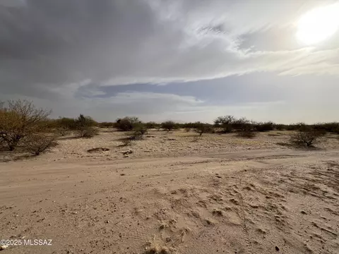 Lot, Marana, AZ 85653