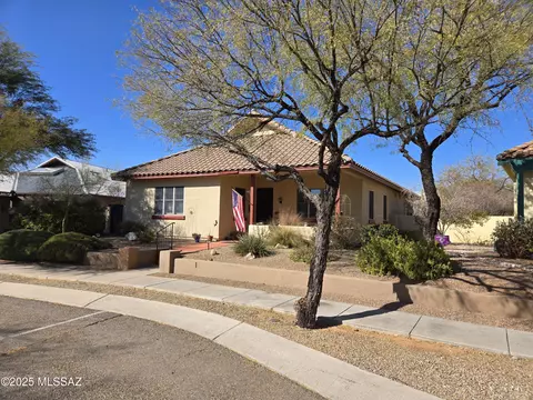 10457 E Wayne Moody Ln, Tucson, AZ 85747