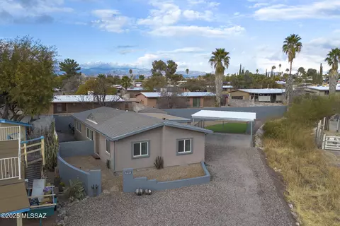 3701 S Peggy Ln, Tucson, AZ 85730