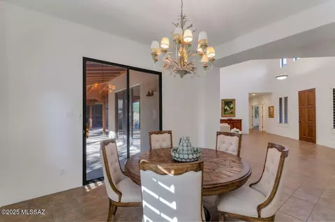 Dining - 4911 E Parade Ground Loop, Tucson, AZ 85712 photo 3 of 4