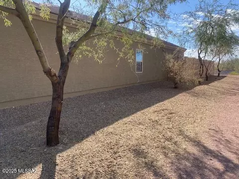 Exterior - 12096 E Becker Dr, Vail, AZ 85641 photo 2 of 5