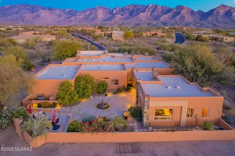 12289 N Red Mountain Dr, Oro Valley, AZ 85755