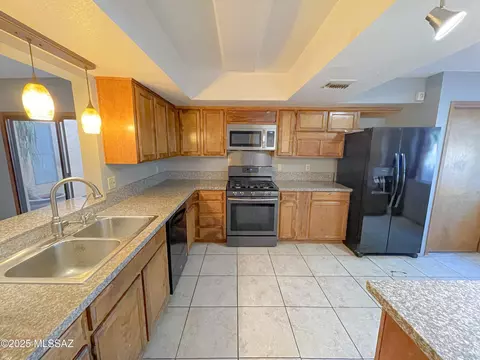 4951 E North Regency Cir, Tucson, AZ 85711 photo 10