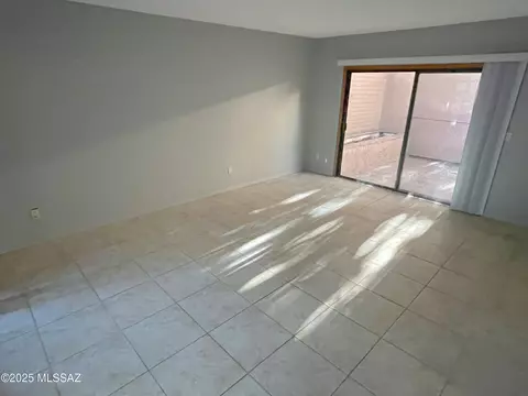 4951 E North Regency Cir, Tucson, AZ 85711 photo 23