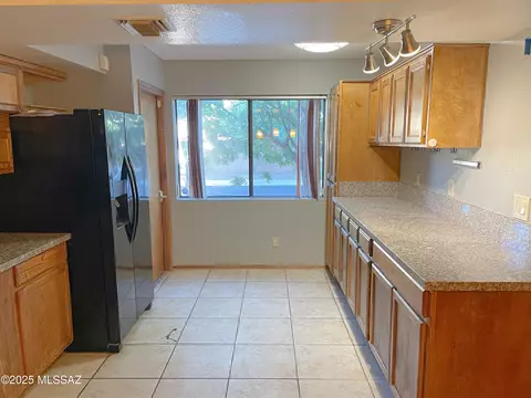 4951 E North Regency Cir, Tucson, AZ 85711 photo 8