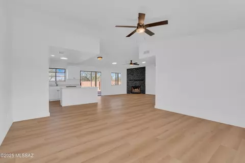 Living - 980 N Solar Dr, Vail, AZ 85641 photo 6 of 7