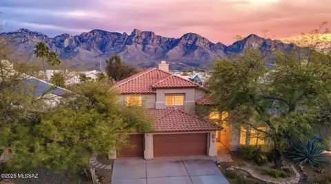 504 E Marshall Peak Dr, Oro Valley, AZ 85755