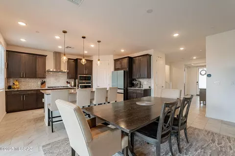 10766 W Whitehall Dr, Marana, AZ 85653
