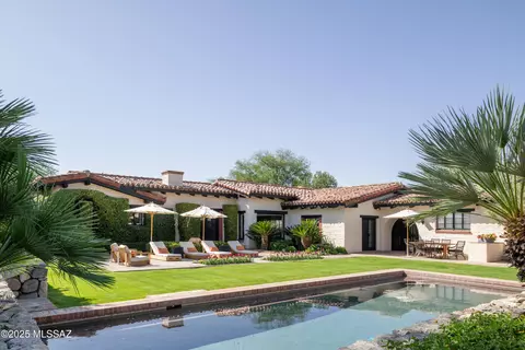 5075 N Calle La Vela, Tucson, AZ 85718