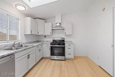 3240 E Wetstones Rd, Vail, AZ 85641 photo 9