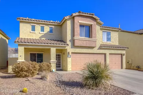 867 W Vuelta Granadina, Sahuarita, AZ 85629